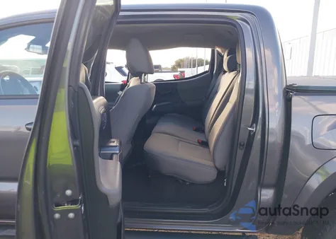 2020 Toyota Tacoma Sr5 V6 z USA, uszkodzony, nr VIN 5TFAZ5CN5LX092183